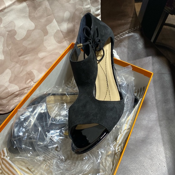 Kate Spade Cate High Heels Black Suede Sz 10 - Picture 1 of 2